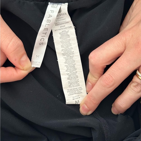 Fabletics black white pink patterned athletic shorts, size medium - Picture 4 of 4